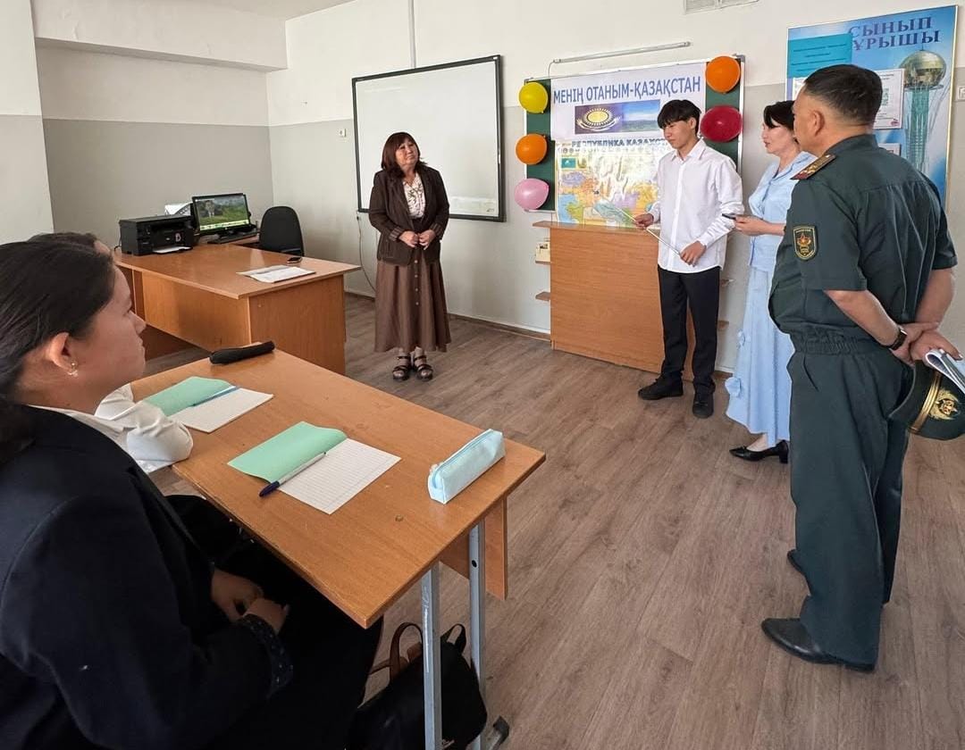 “Менің Отаным – Қазақстан» біріңғай сынып сағатында  «Адал азамат», «КӨМЕК» бағдарламасы, ерлік сабағы қамтылды.